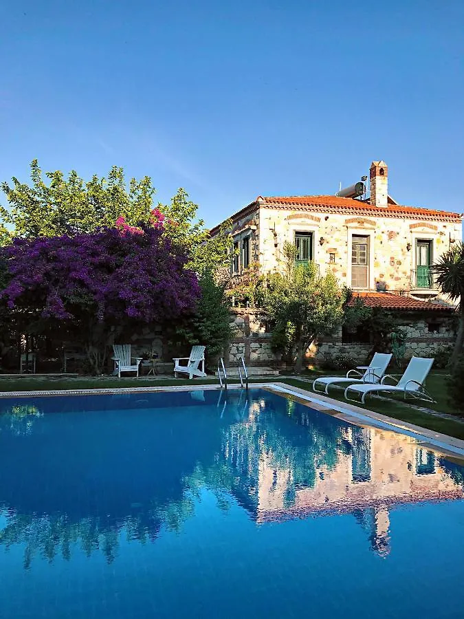 Alacati Zeytin Konak Hotel