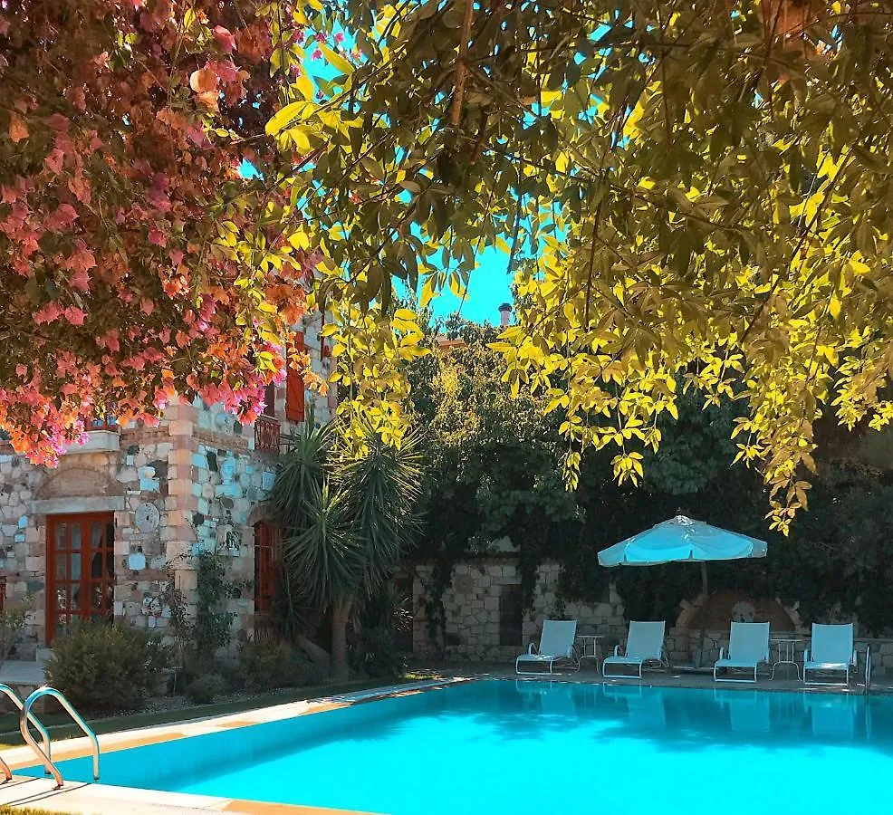 Alacati Zeytin Konak Hotel