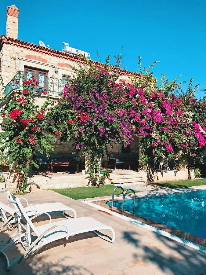 Alacati Zeytin Konak Hotel