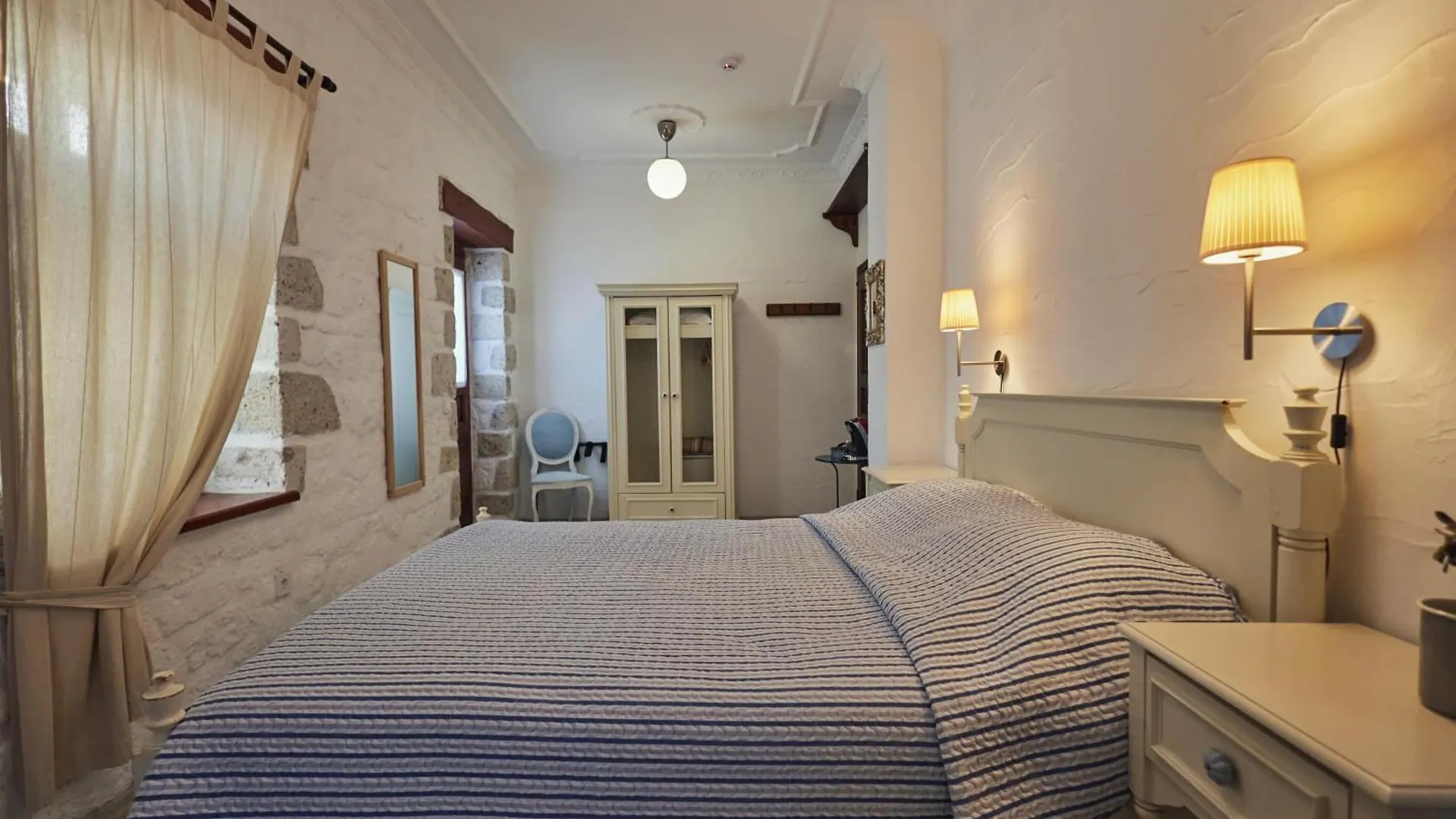 Alacati Zeytin Konak Hotel 3*,