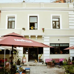 hostel-durres.albaniahotels.org/