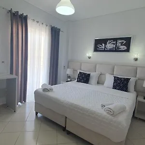 hotel-ceko.albaniahotels.org/